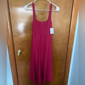 Beyond Yoga Featherweight At The Ready Square Neck Dress